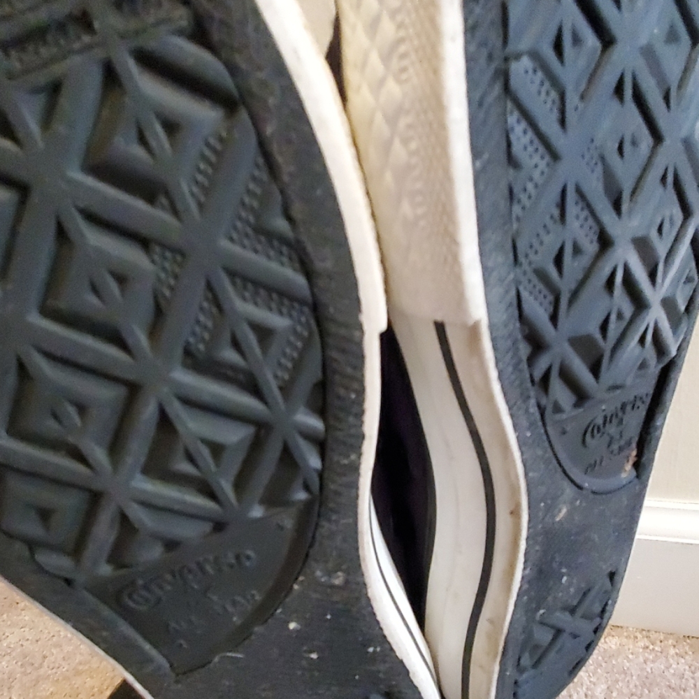Converse - Picture 3 of 3